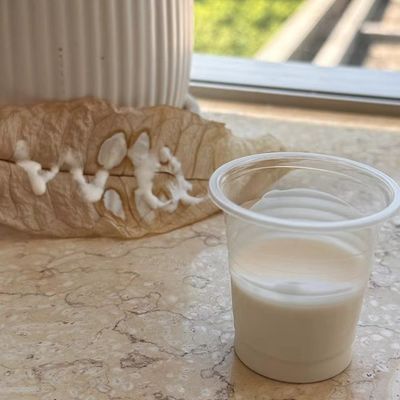 Хорошая цена. Высокая температура плавления Отличная стойкость к износу / стойкость к царапинам Эмульсия полиэтиленового воска для металла / дерева / пластиковой краски онлайн